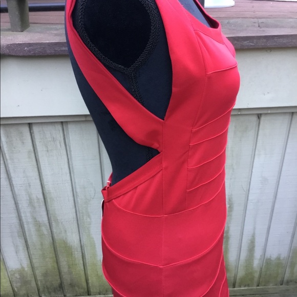 Korean Red exotic bandage style mini. Low back - Picture 4 of 7